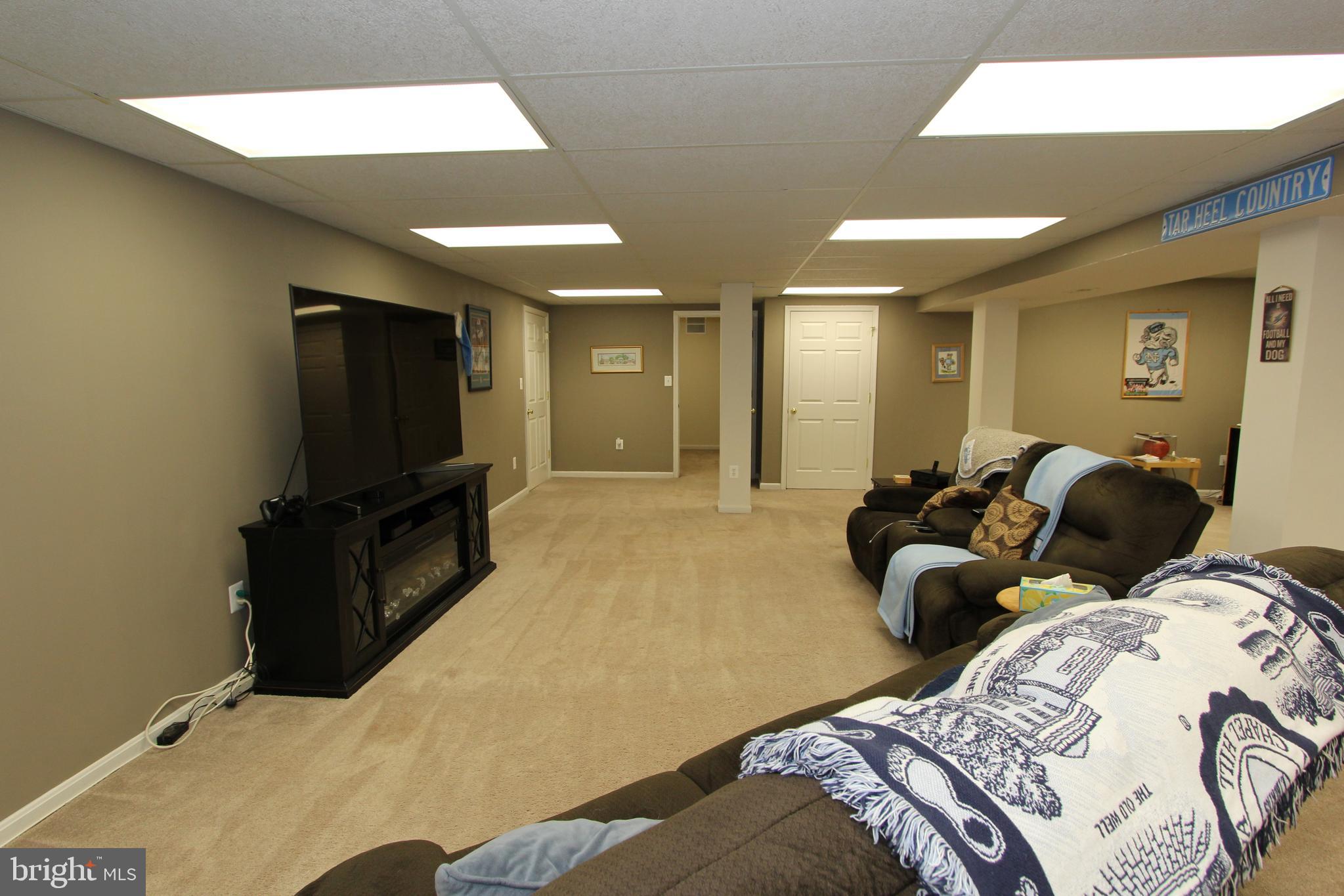 CLOVER HILL III - Residential