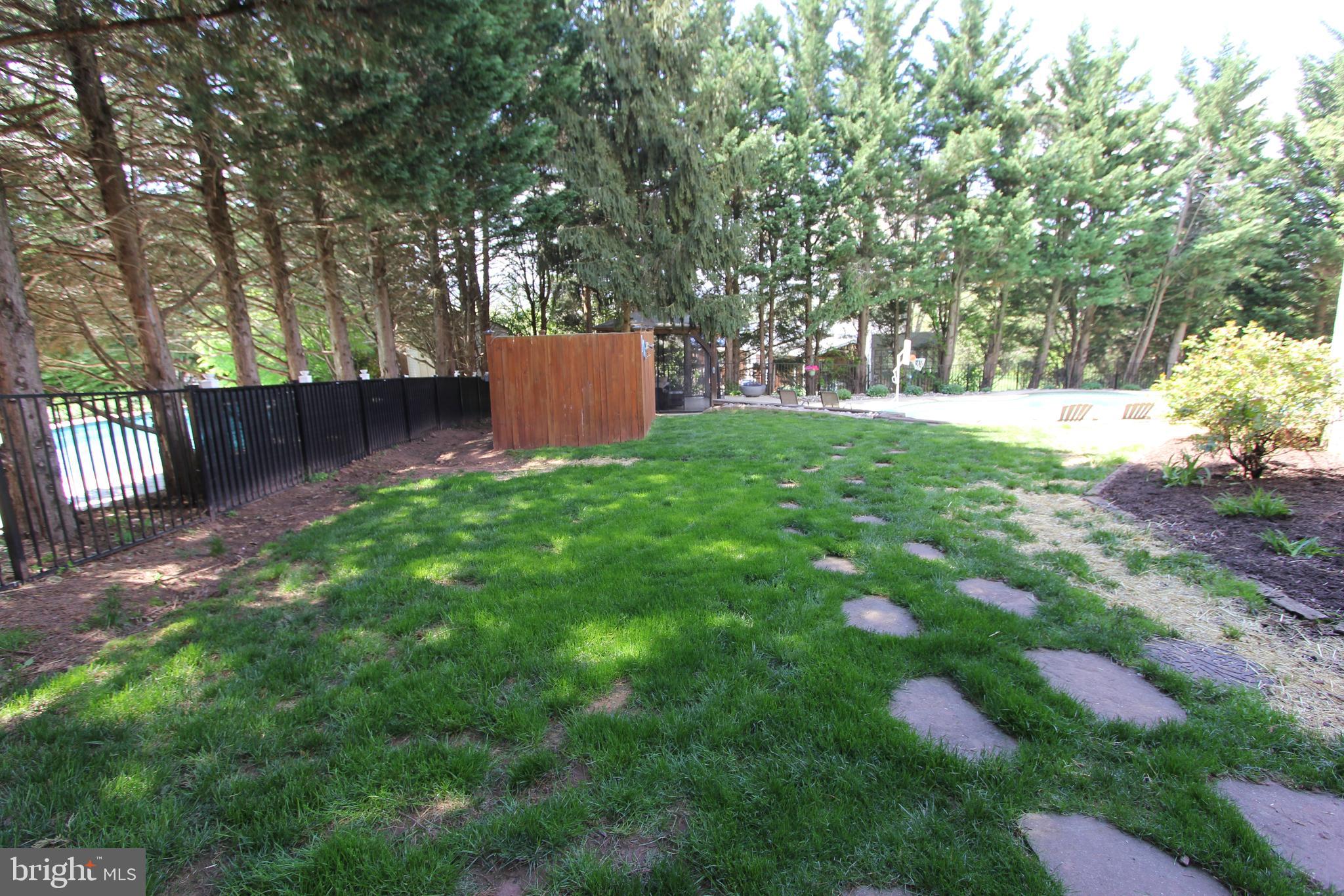 CLOVER HILL III - Residential