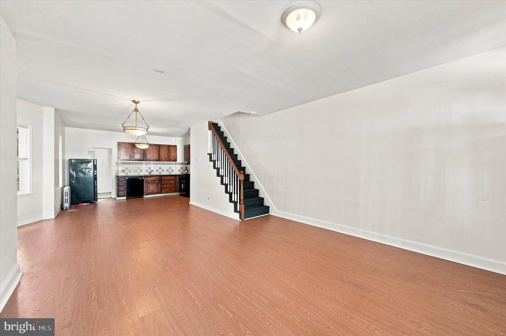 118 FRANCIS STREET