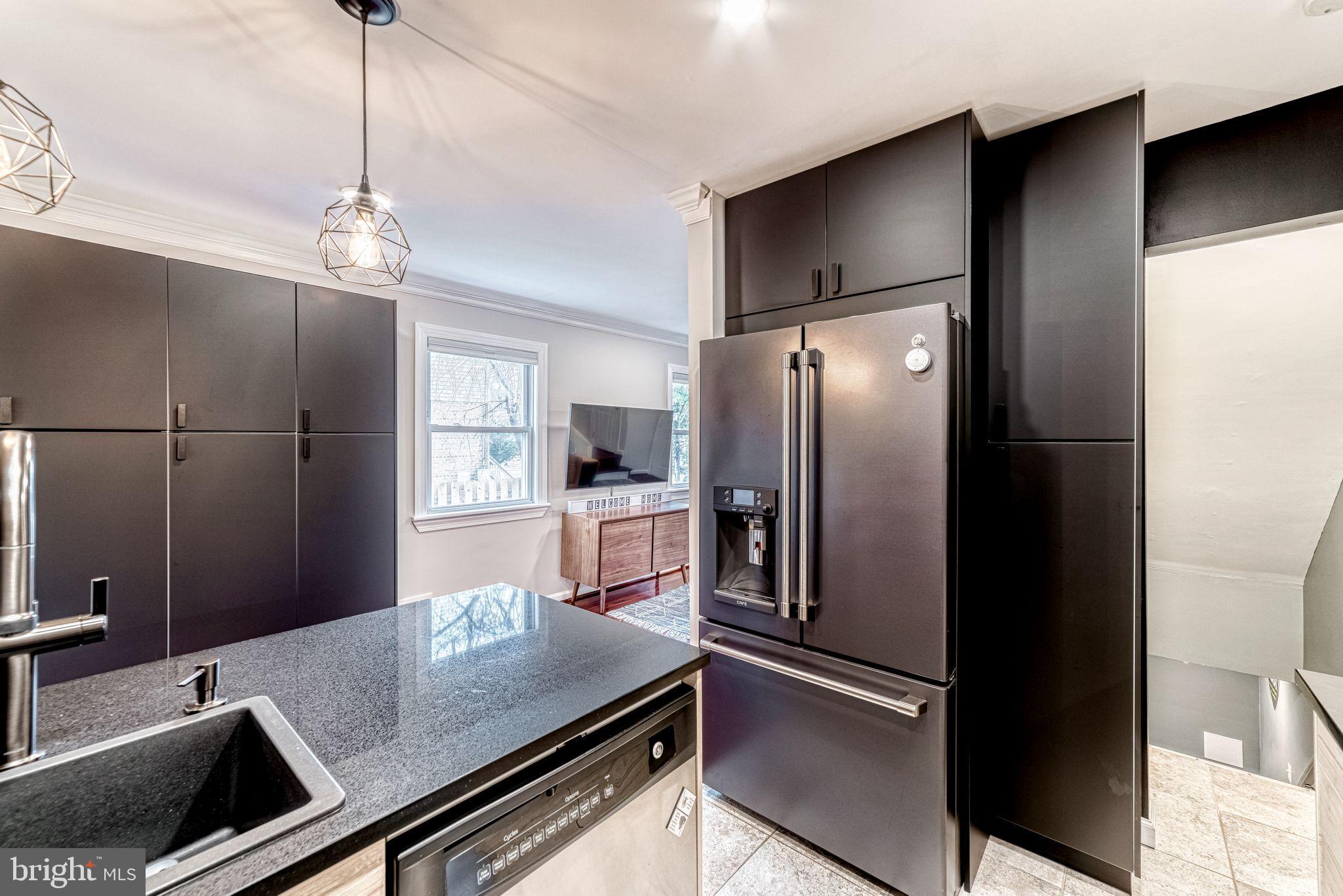 HUNTINGTON - Residential