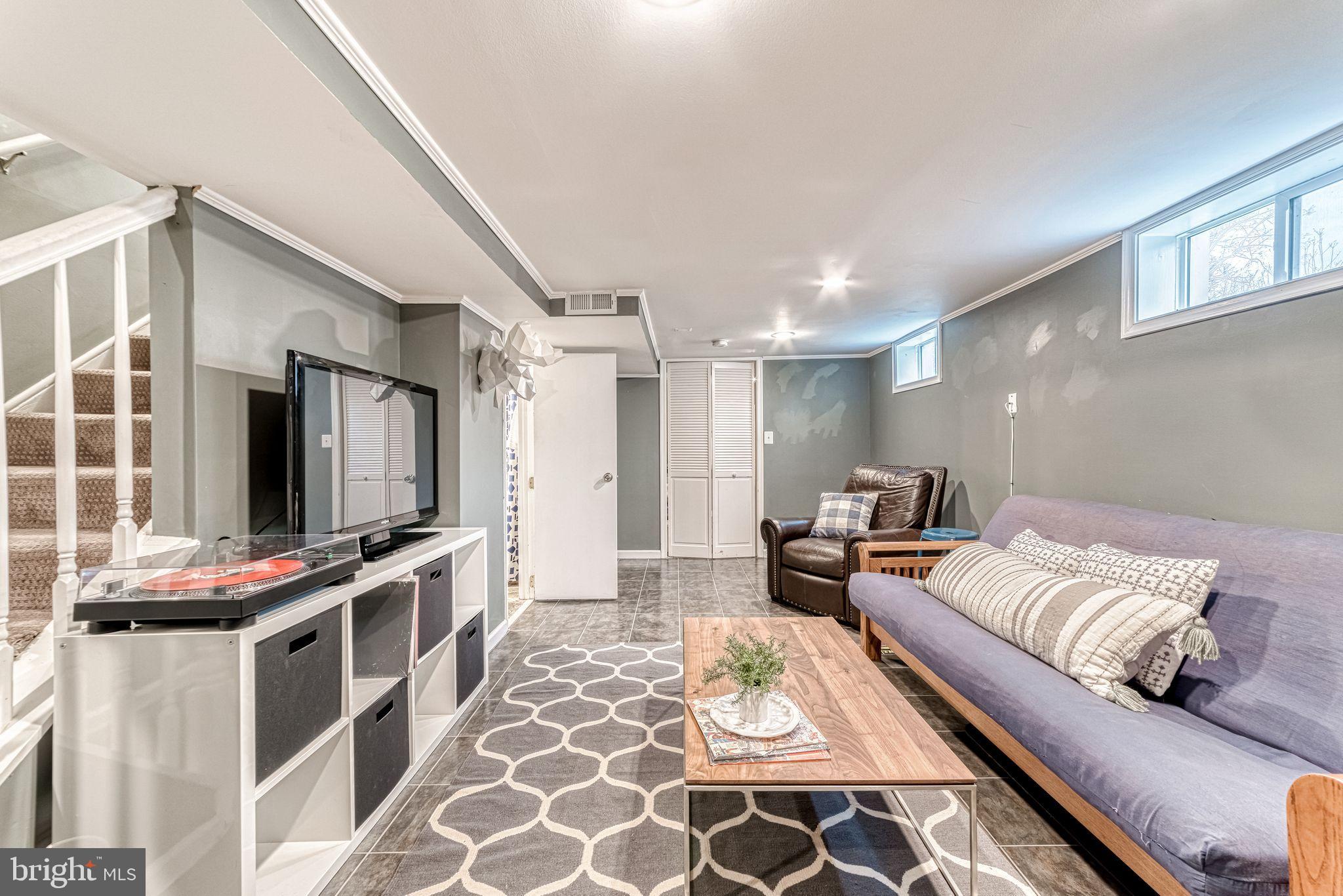 HUNTINGTON - Residential