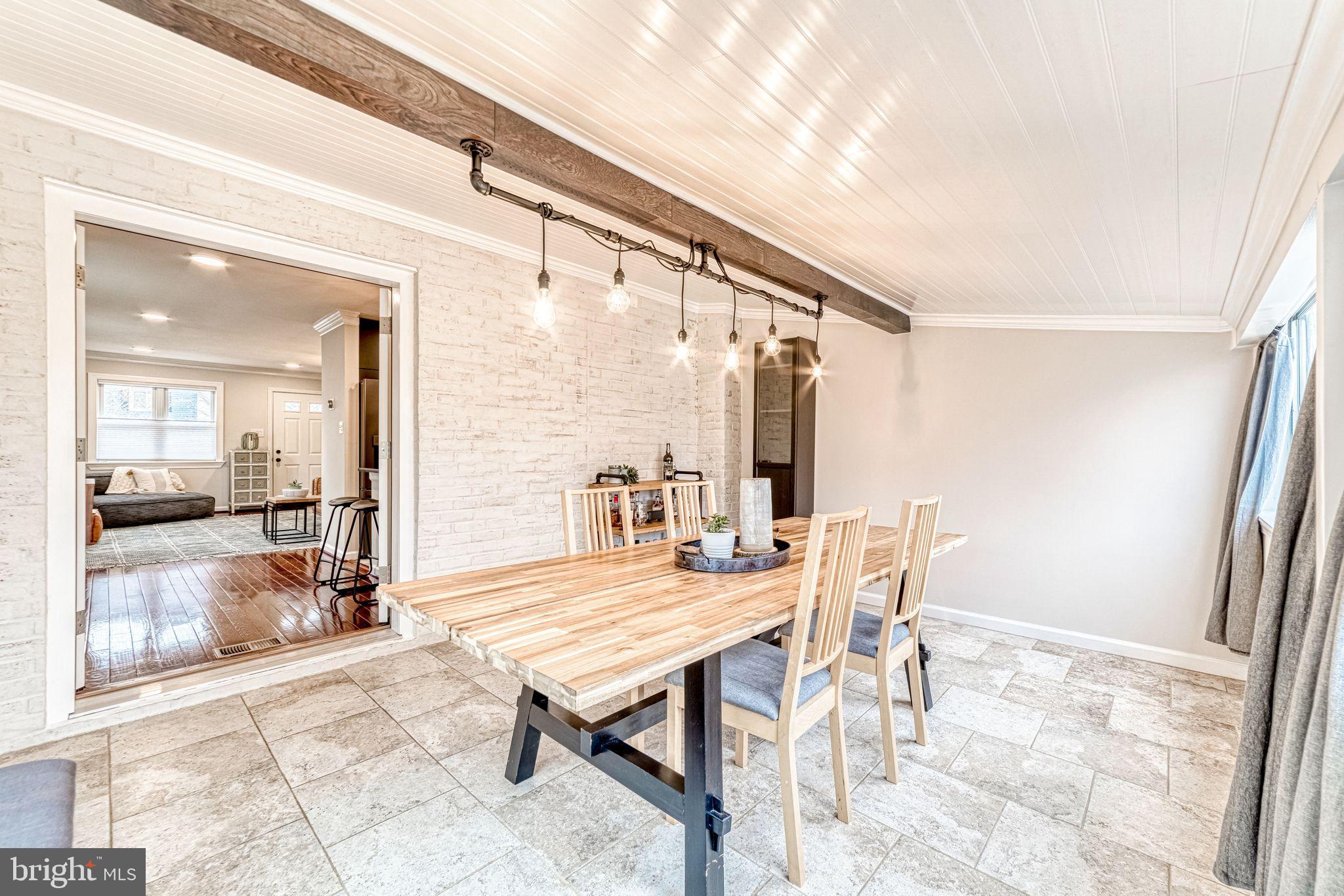 HUNTINGTON - Residential