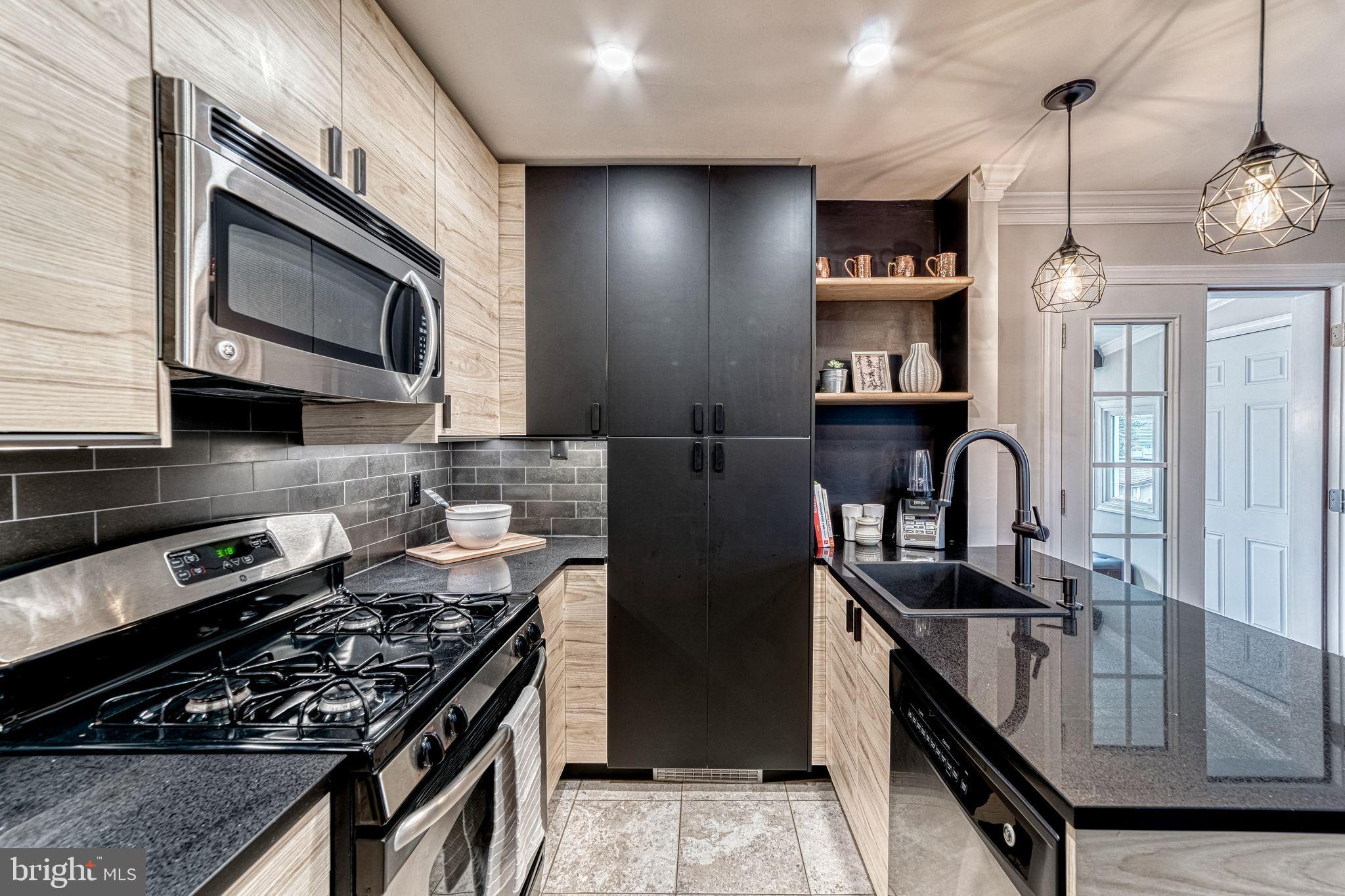 HUNTINGTON - Residential