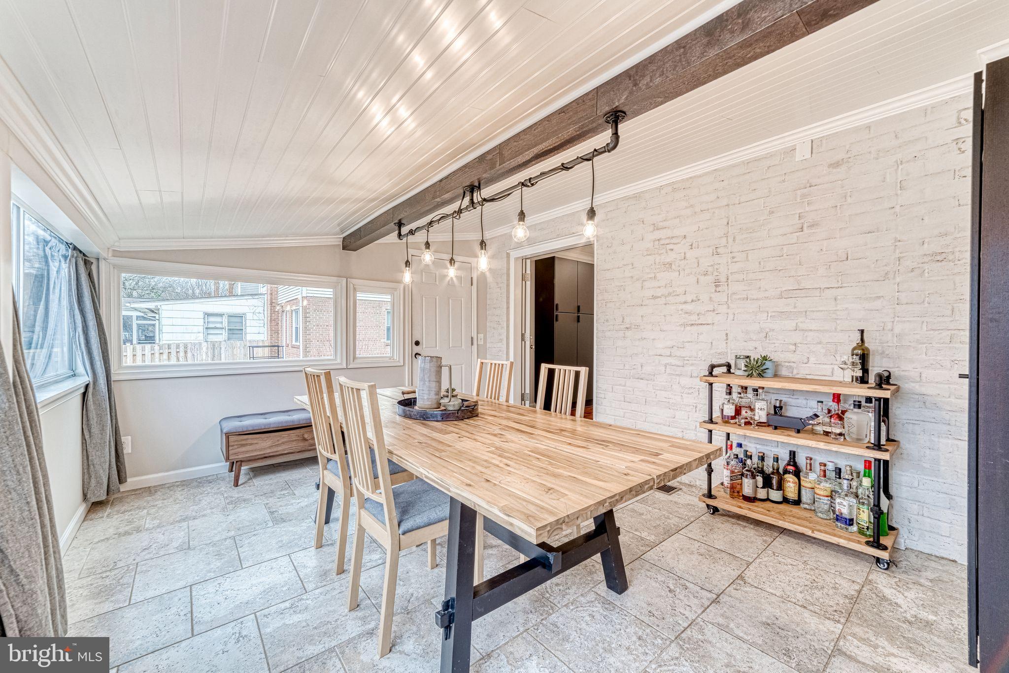 HUNTINGTON - Residential