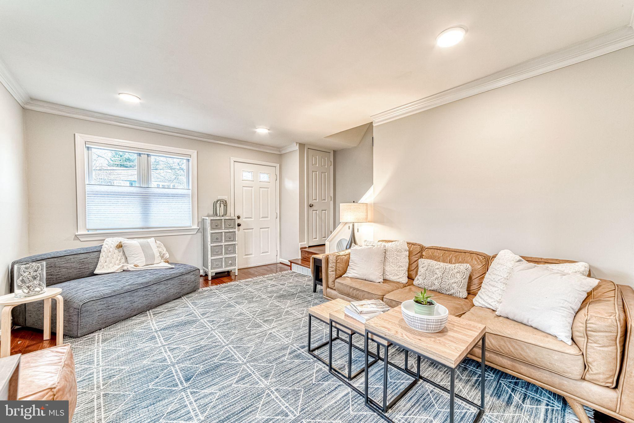 HUNTINGTON - Residential