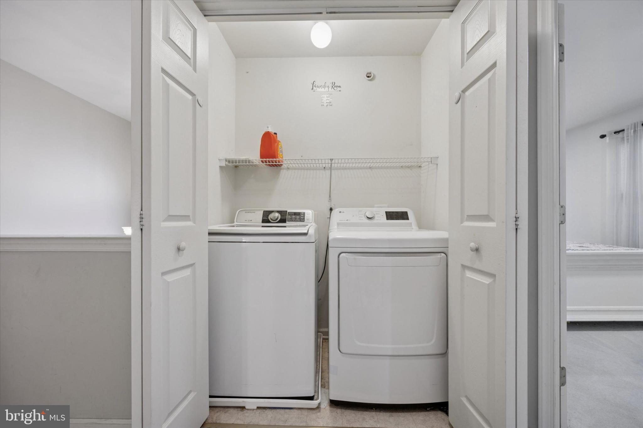 HERITAGE VILLAGE - Residential