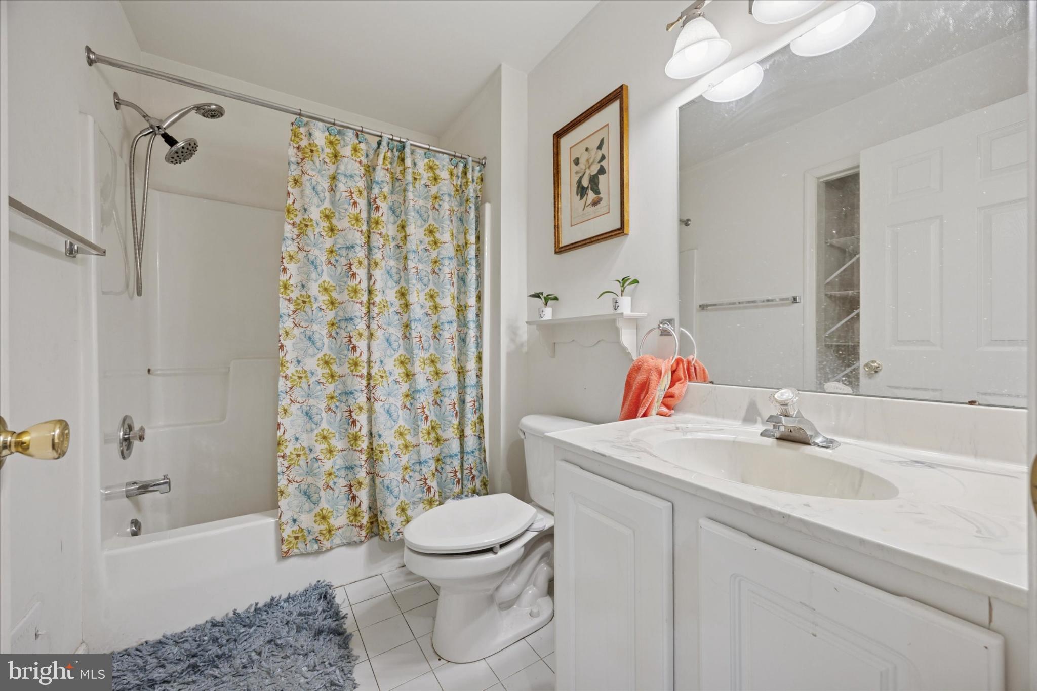 HERITAGE VILLAGE - Residential