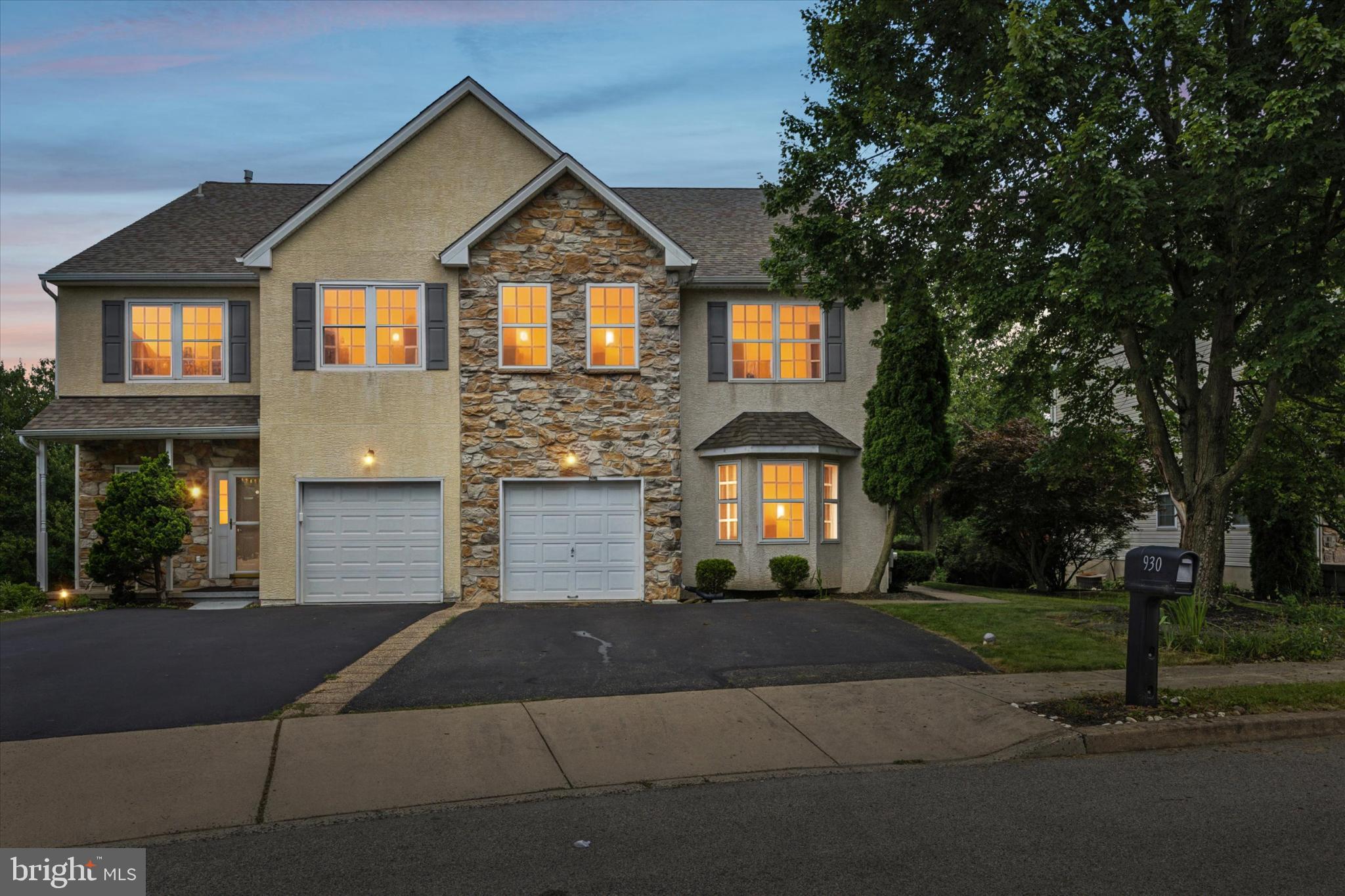 HERITAGE VILLAGE - Residential