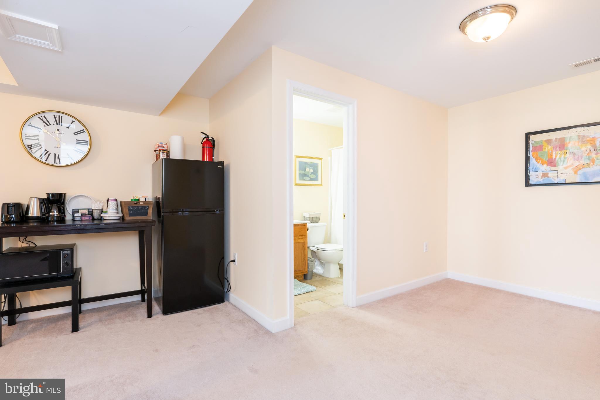 THE GALLERY - Residential Lease