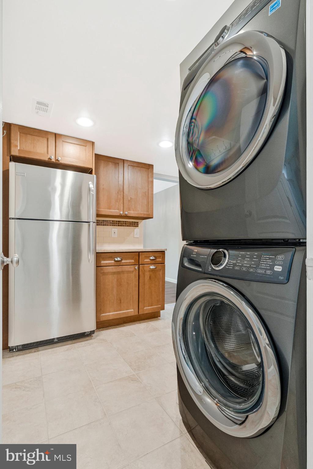 NORTHGATE CONDO - Residential Lease