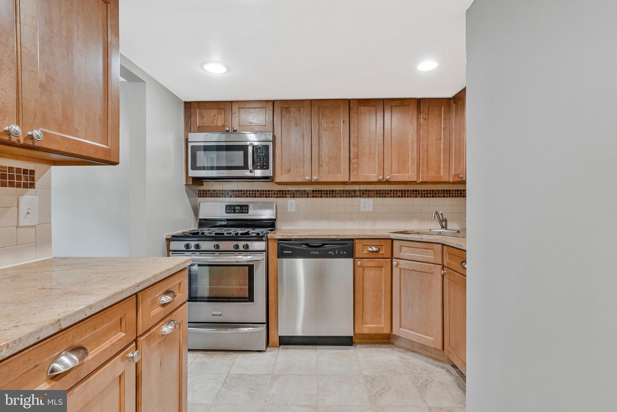 NORTHGATE CONDO - Residential Lease