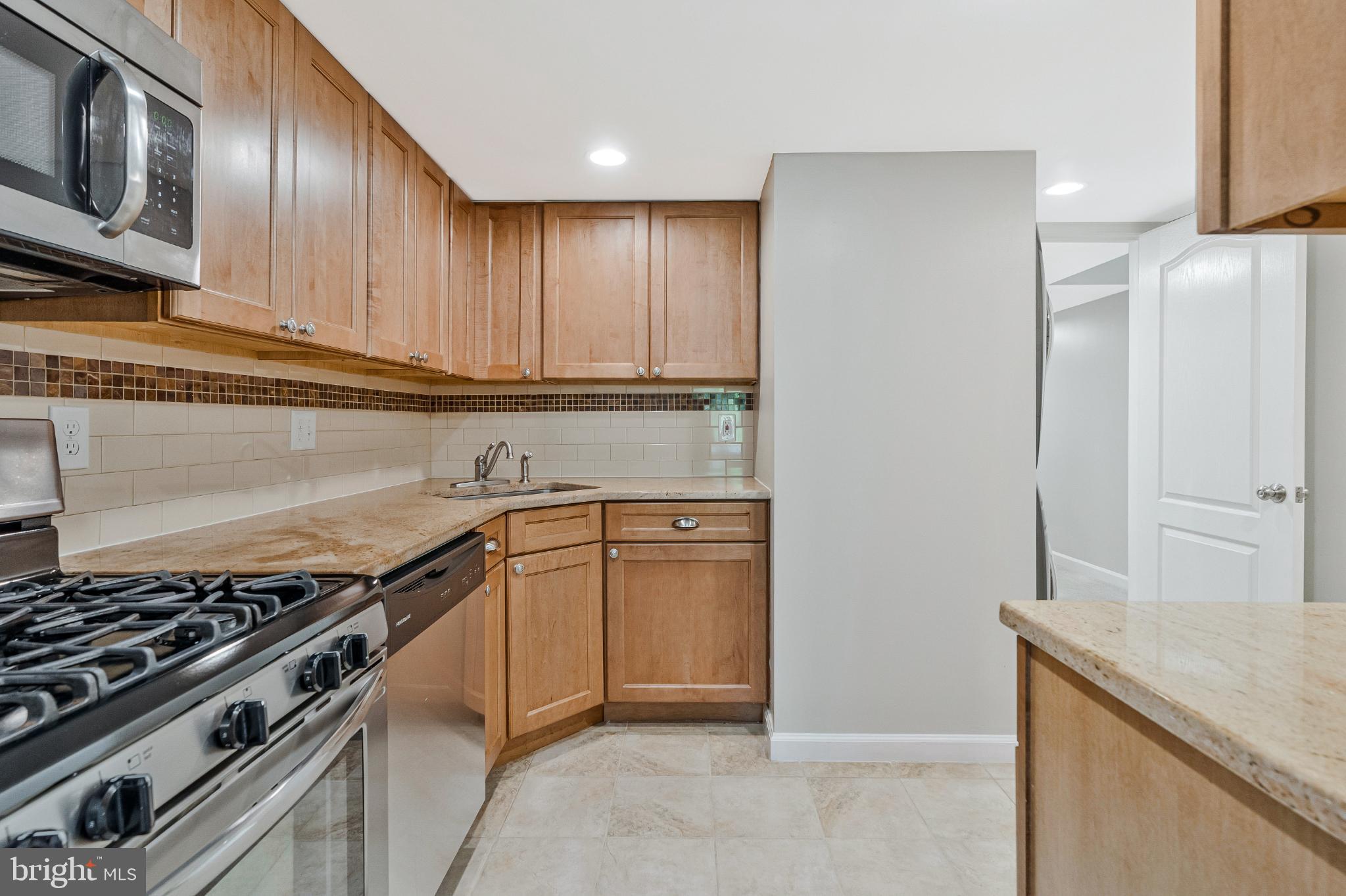 NORTHGATE CONDO - Residential Lease