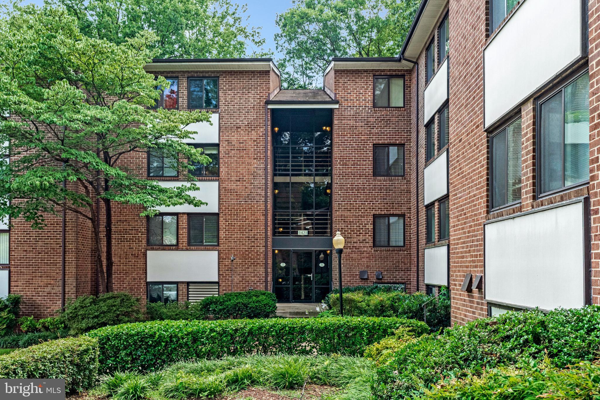 NORTHGATE CONDO - Residential Lease