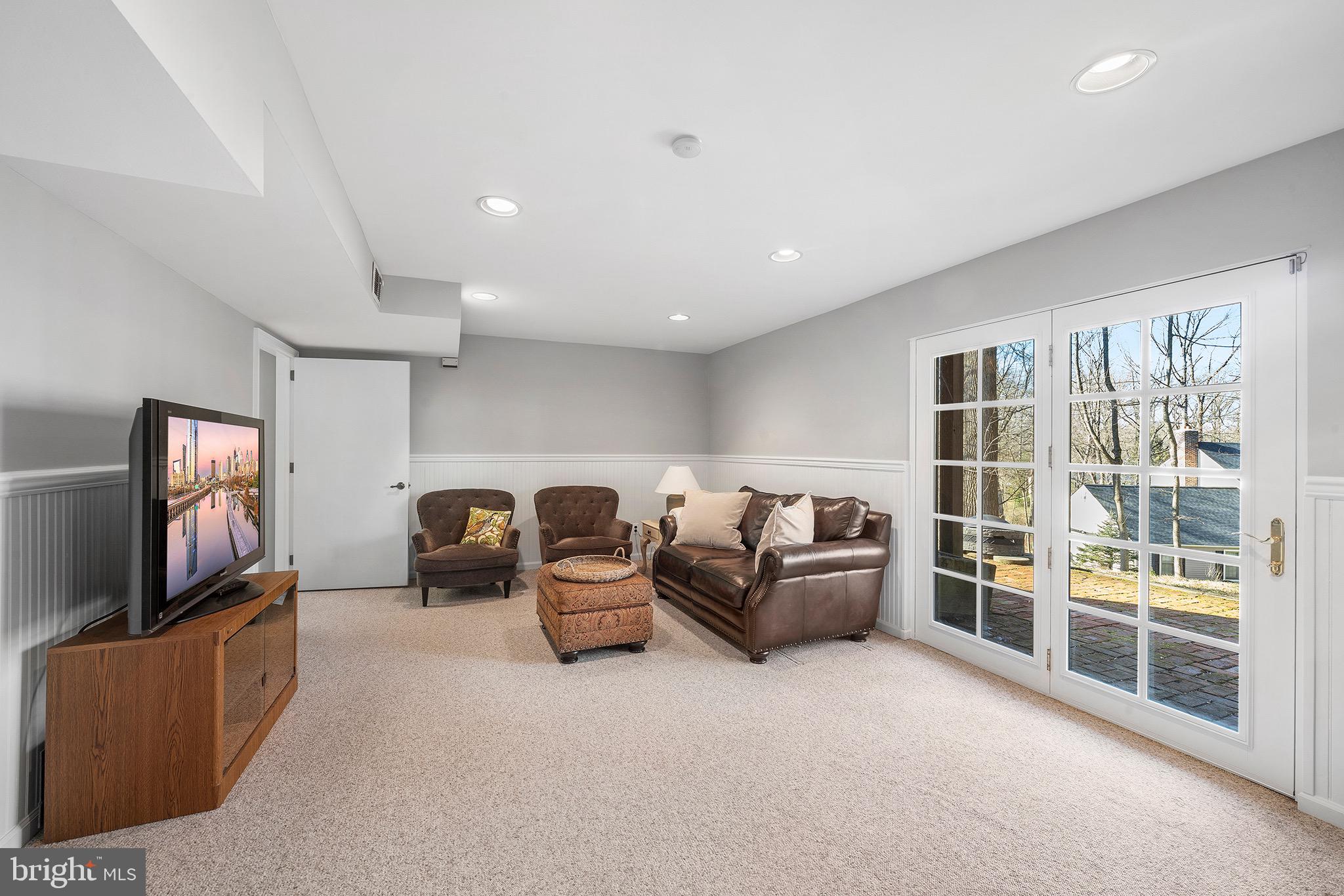 GREENE COUNTRIE - Residential