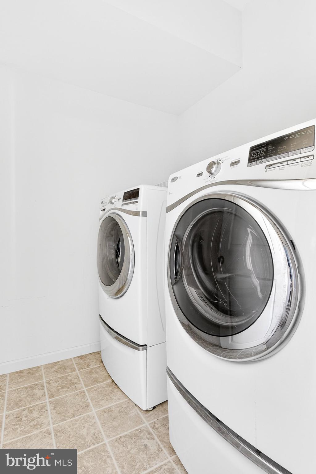 SILVER CREEK - Residential