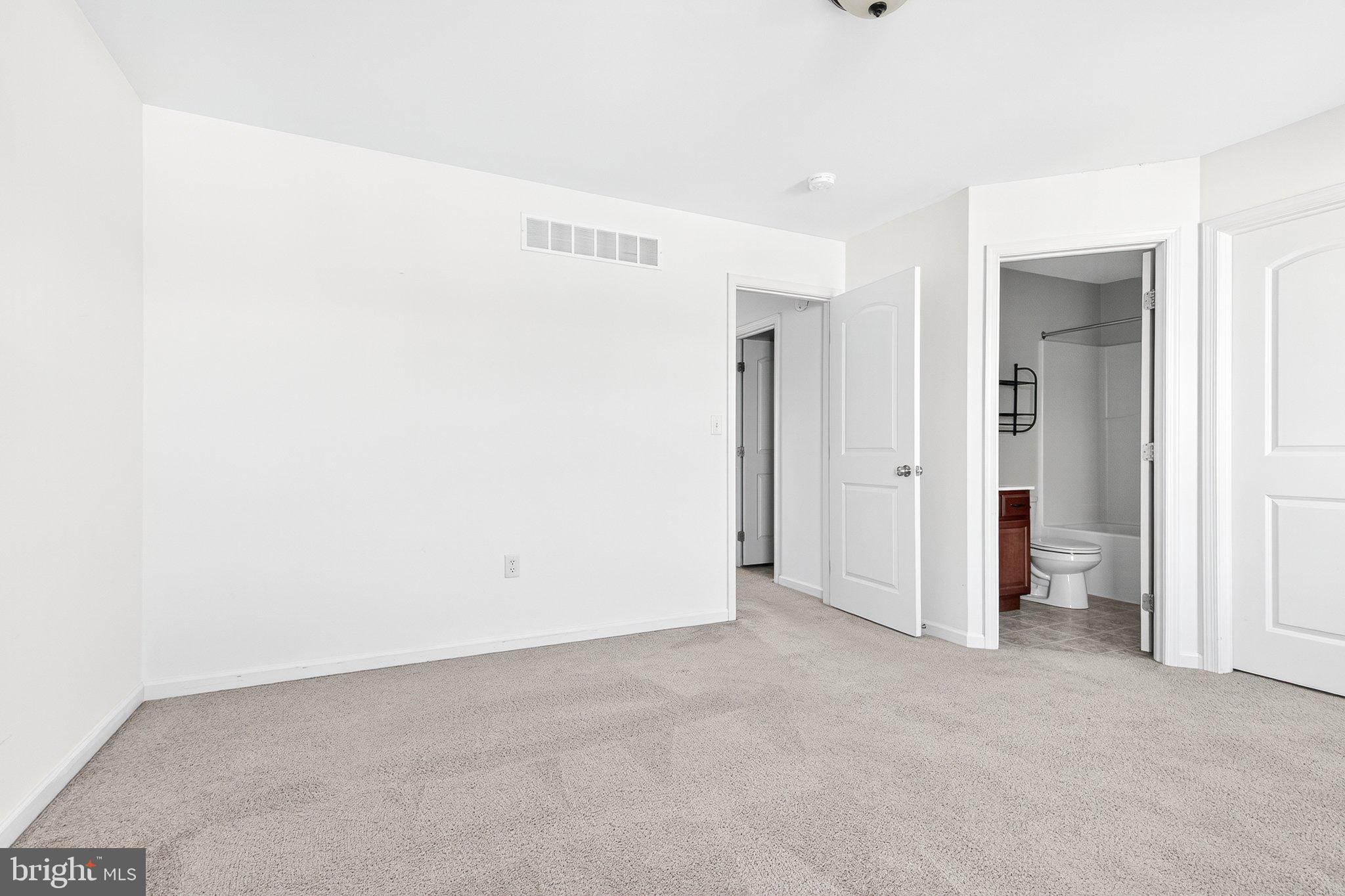 SILVER CREEK - Residential