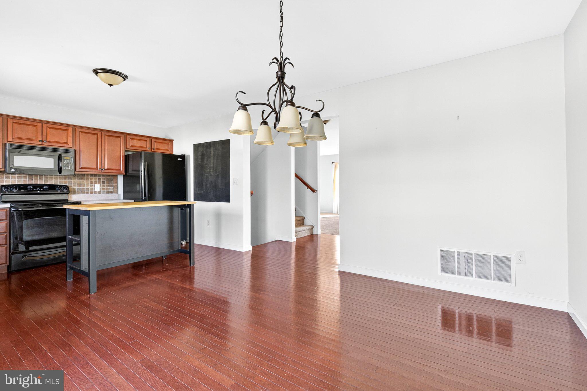 SILVER CREEK - Residential