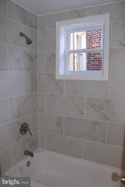 FELLS POINT HISTORIC DISTRICT - Residential Lease