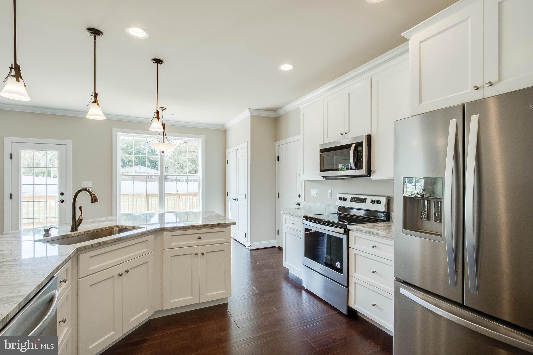 MIMOSA ADDITION TO MT CARMEL WOODS SUB - Residential