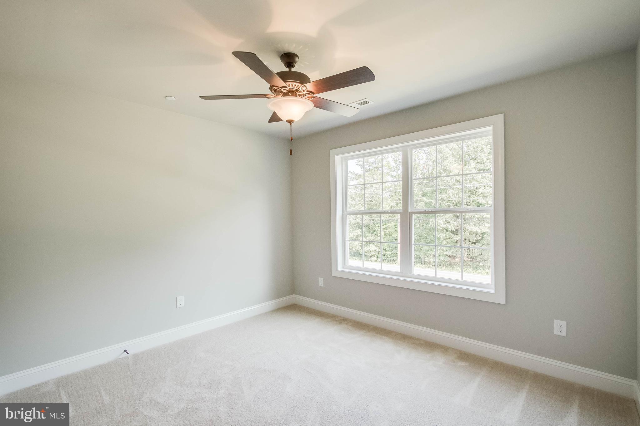 MIMOSA ADDITION TO MT CARMEL WOODS SUB - Residential