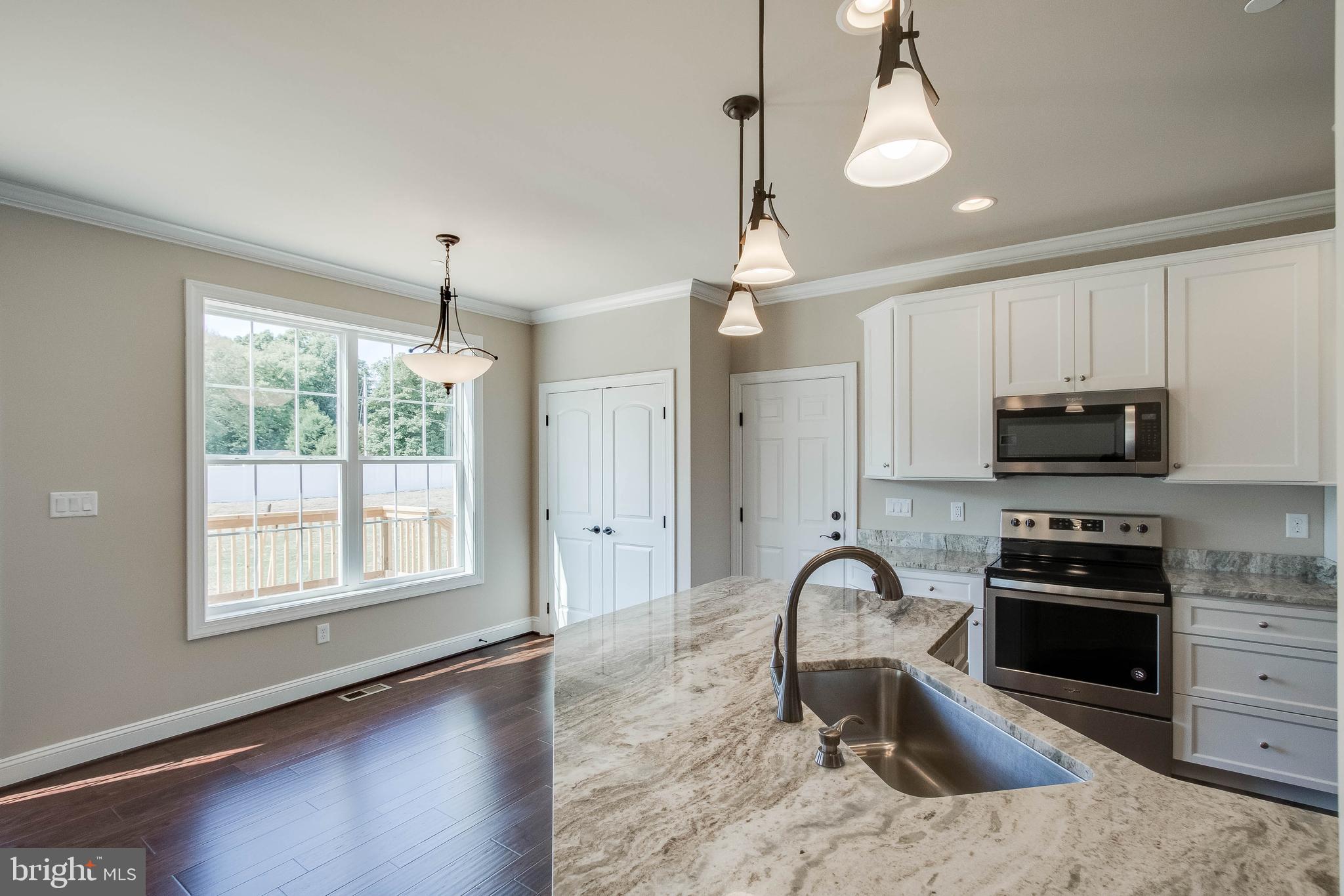 MIMOSA ADDITION TO MT CARMEL WOODS SUB - Residential