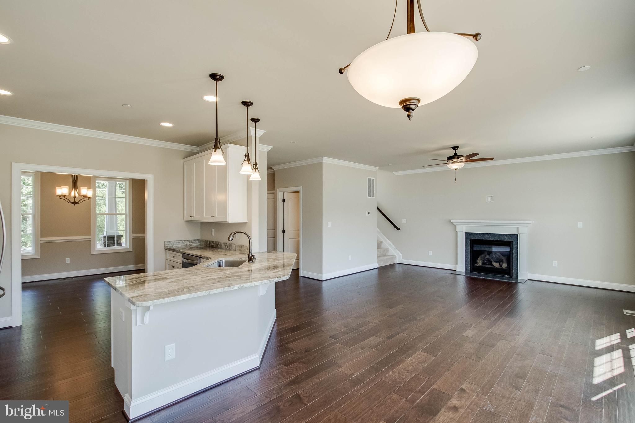 MIMOSA ADDITION TO MT CARMEL WOODS SUB - Residential