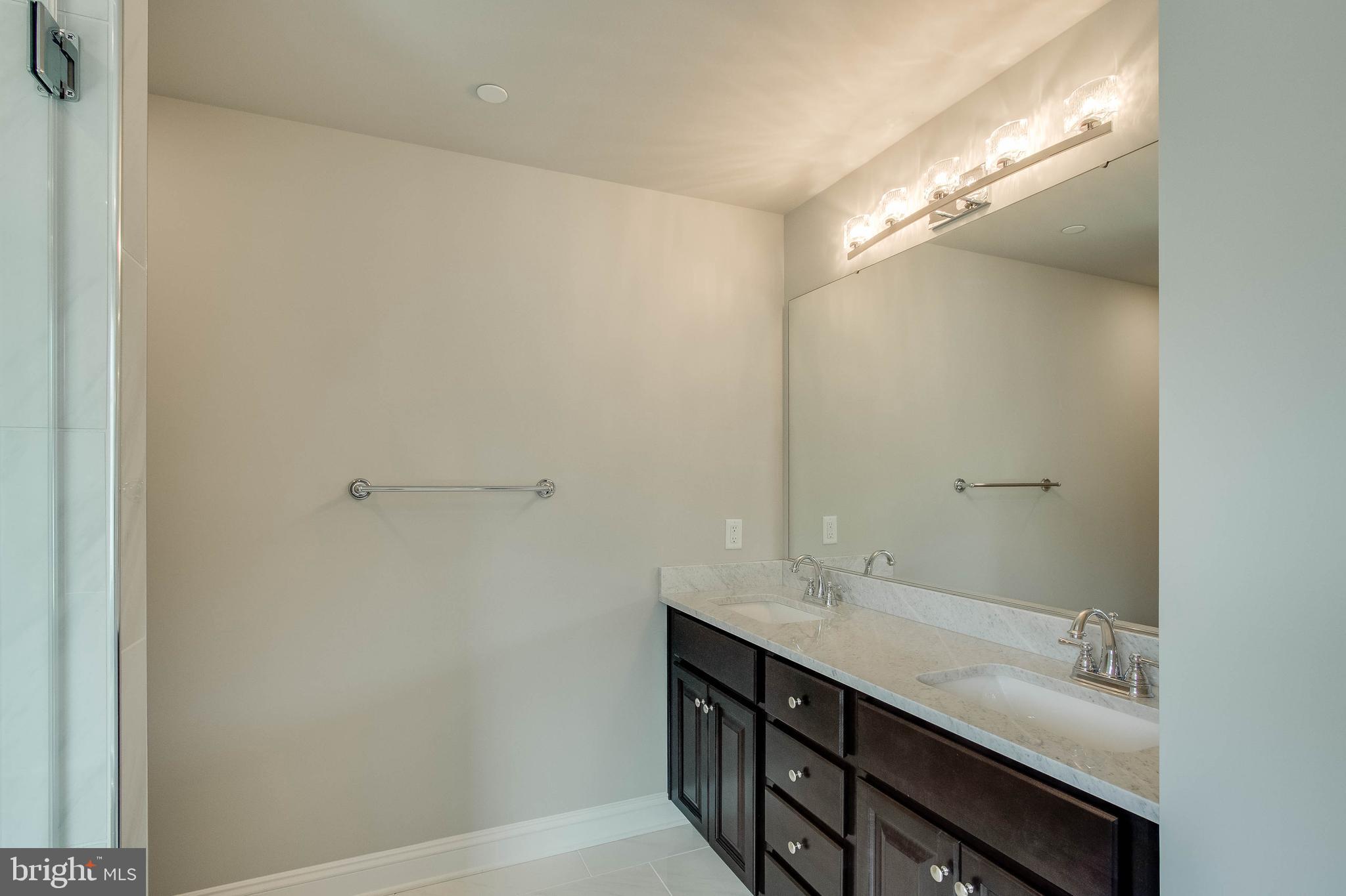 MIMOSA ADDITION TO MT CARMEL WOODS SUB - Residential