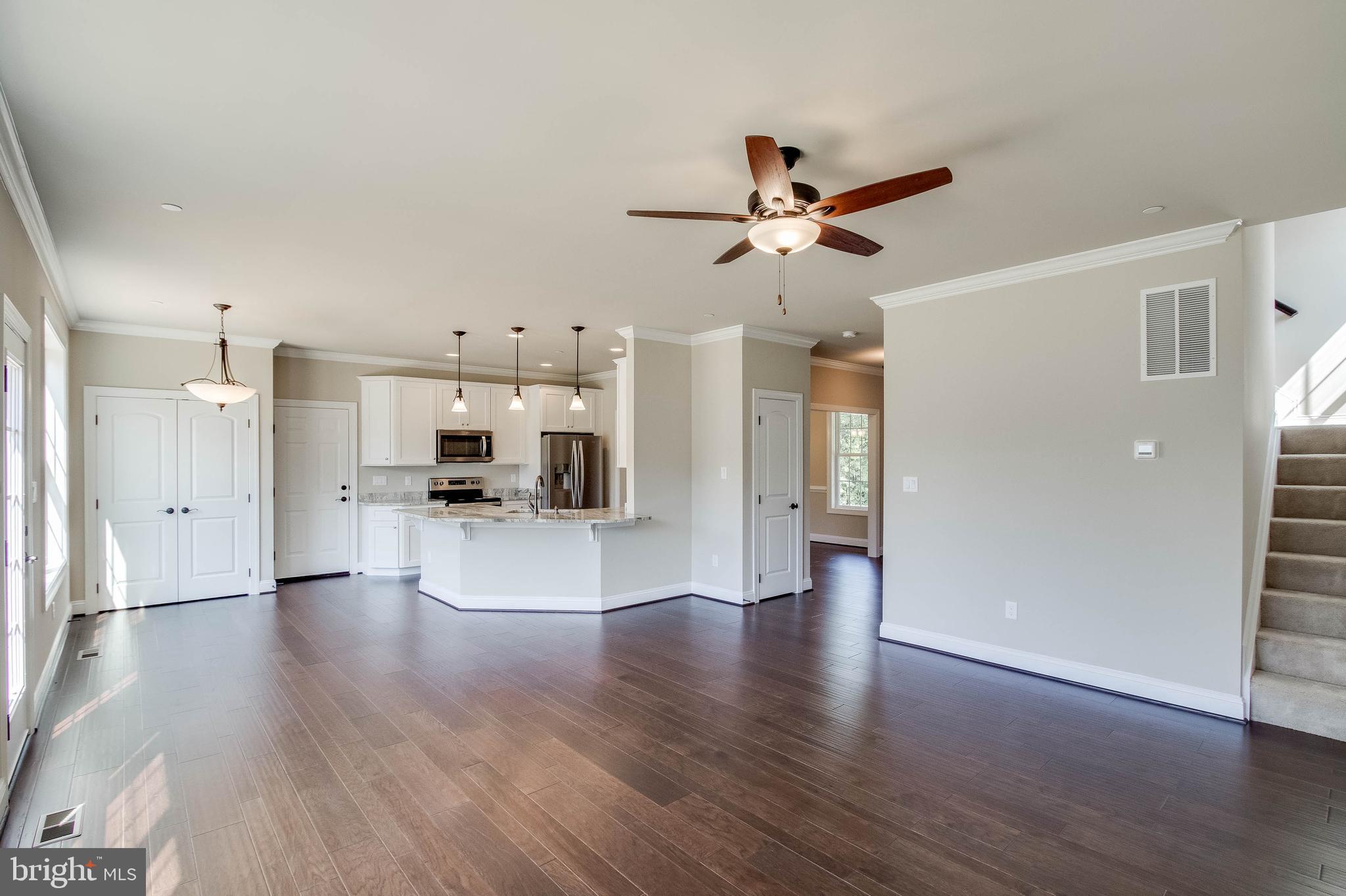 MIMOSA ADDITION TO MT CARMEL WOODS SUB - Residential