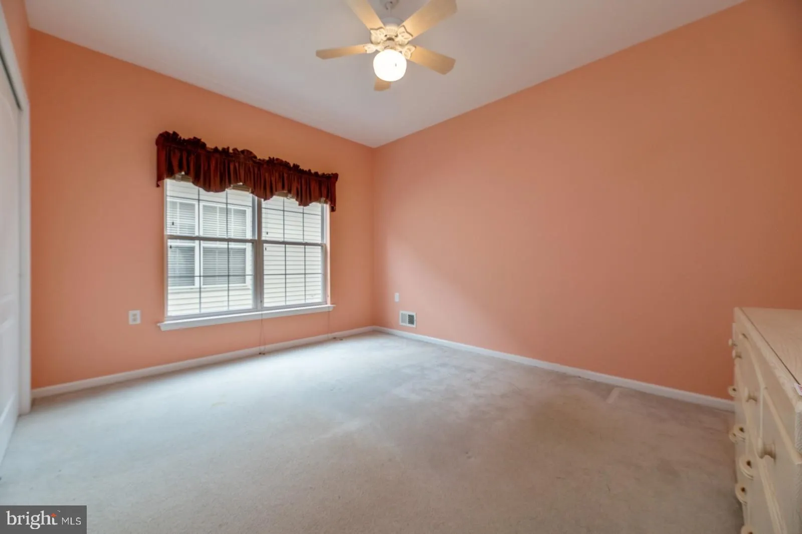 West Windsor, New Jersey 08550, United States, 2 Bedrooms Bedrooms, ,2 BathroomsBathrooms,Residential,Active,141487