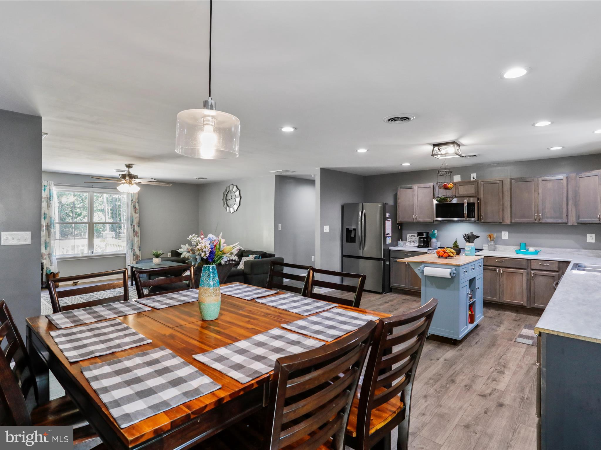 FOREST EDGE ESTATES - Residential