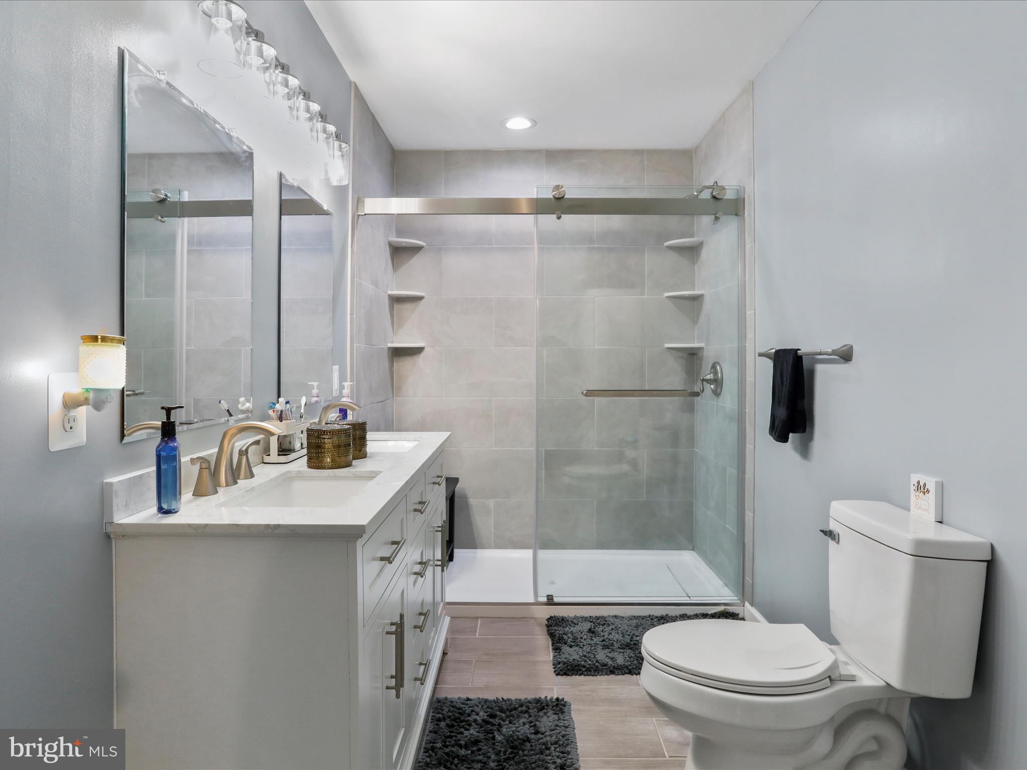 FOREST EDGE ESTATES - Residential