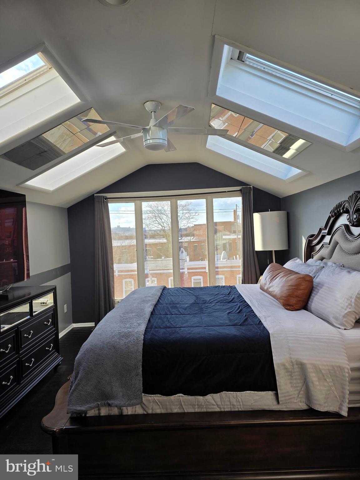 WASHINGTON VILLAGE - Residential