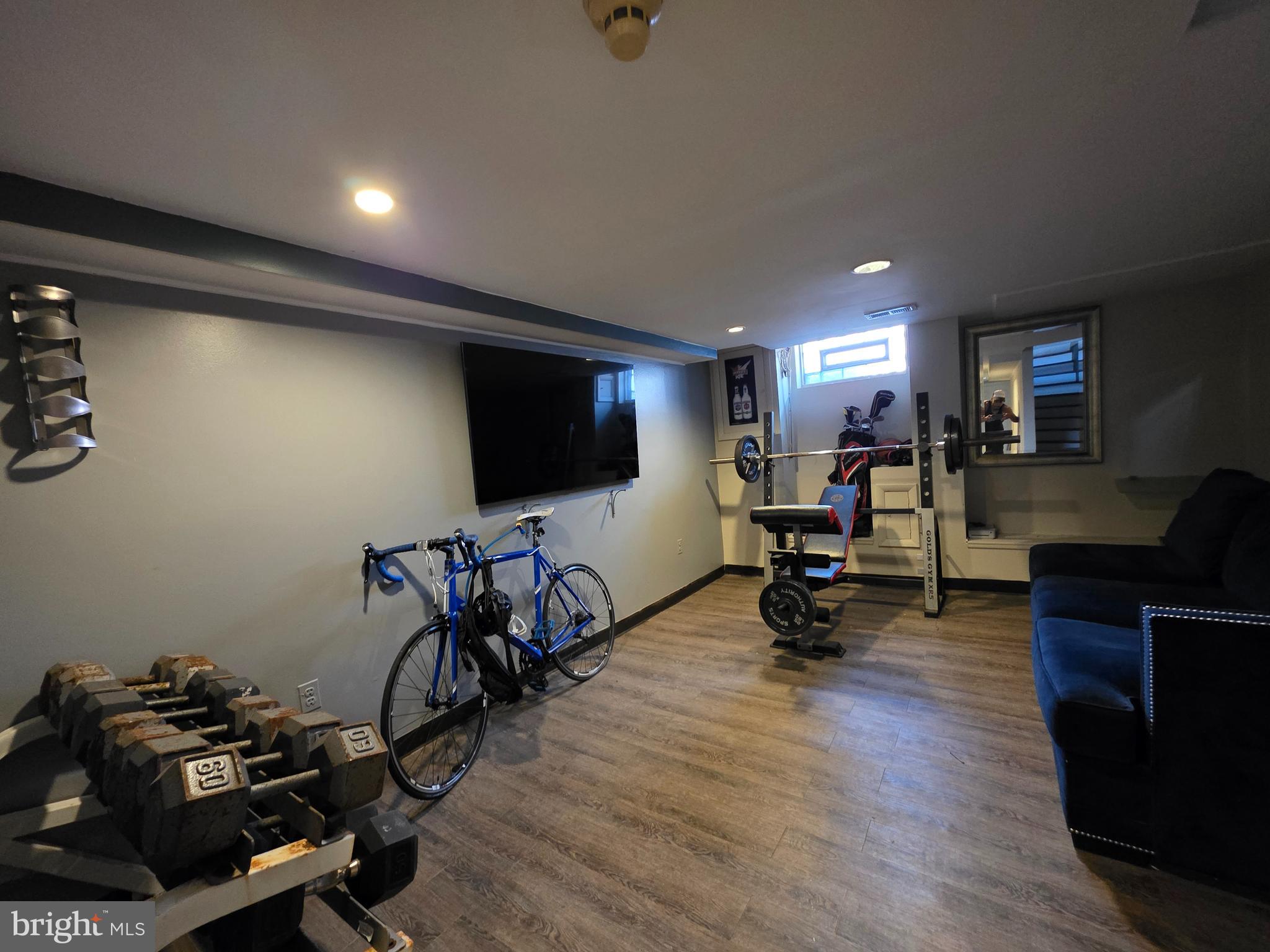 WASHINGTON VILLAGE - Residential