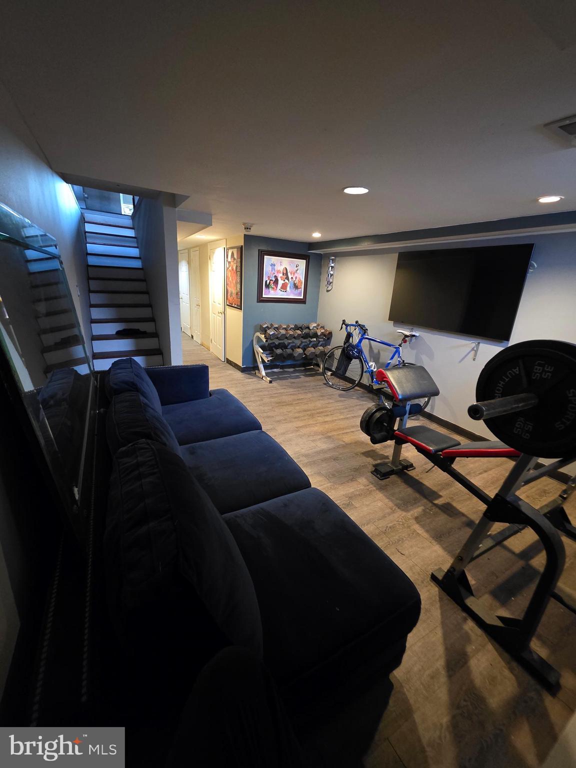 WASHINGTON VILLAGE - Residential