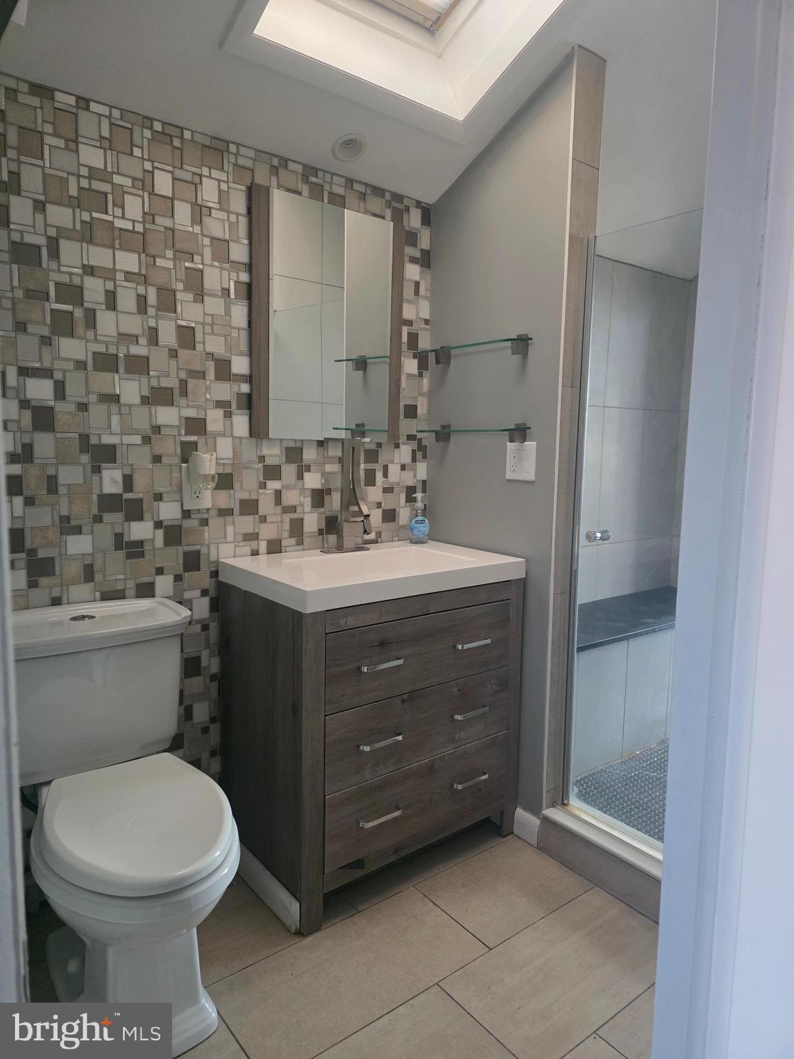 WASHINGTON VILLAGE - Residential