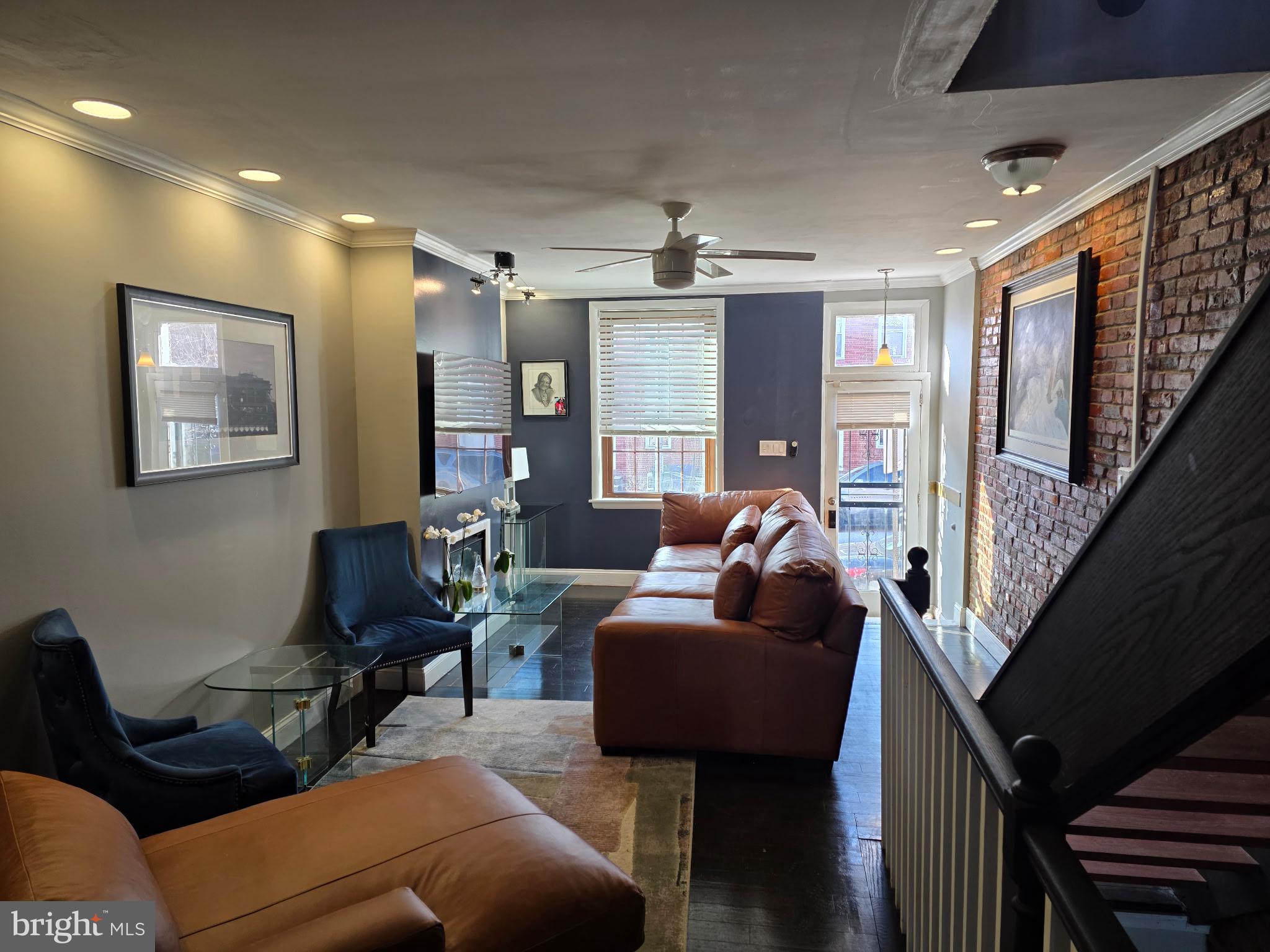 WASHINGTON VILLAGE - Residential