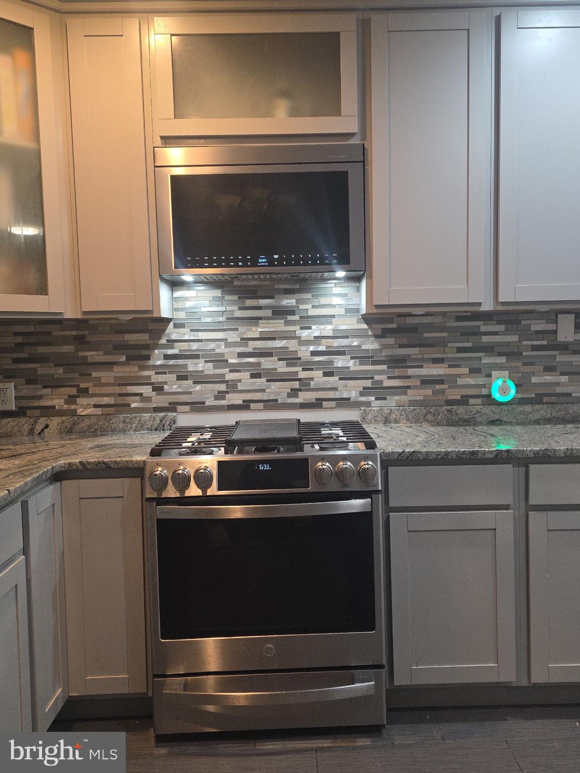 WASHINGTON VILLAGE - Residential