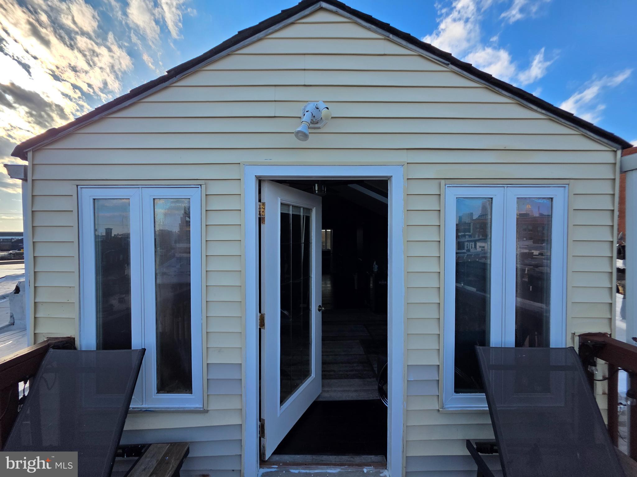 WASHINGTON VILLAGE - Residential