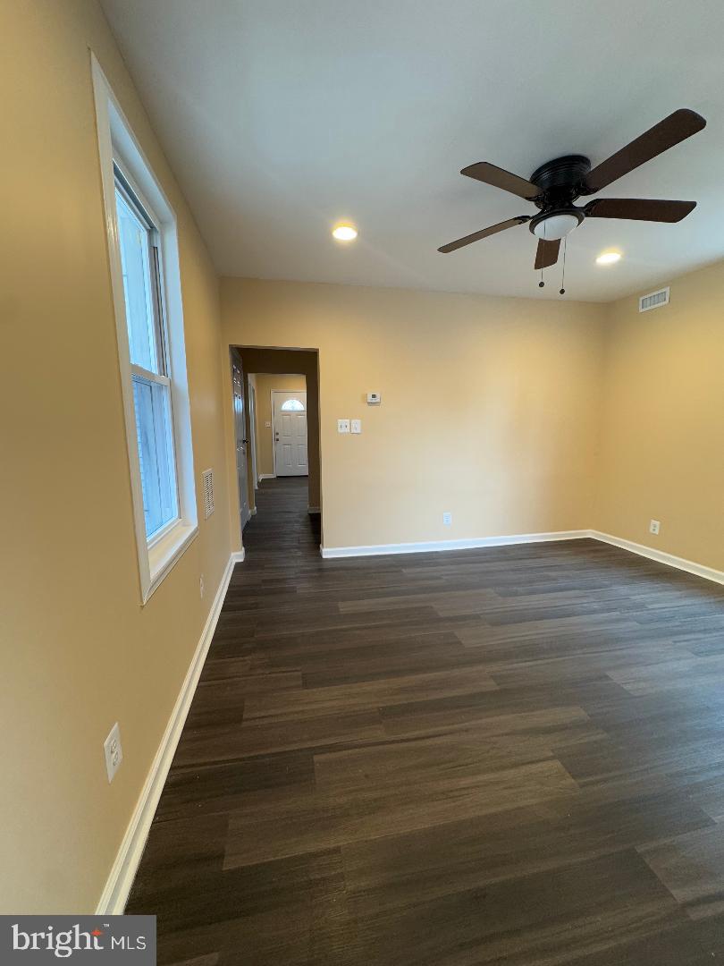 MORELL PARK - Residential Lease