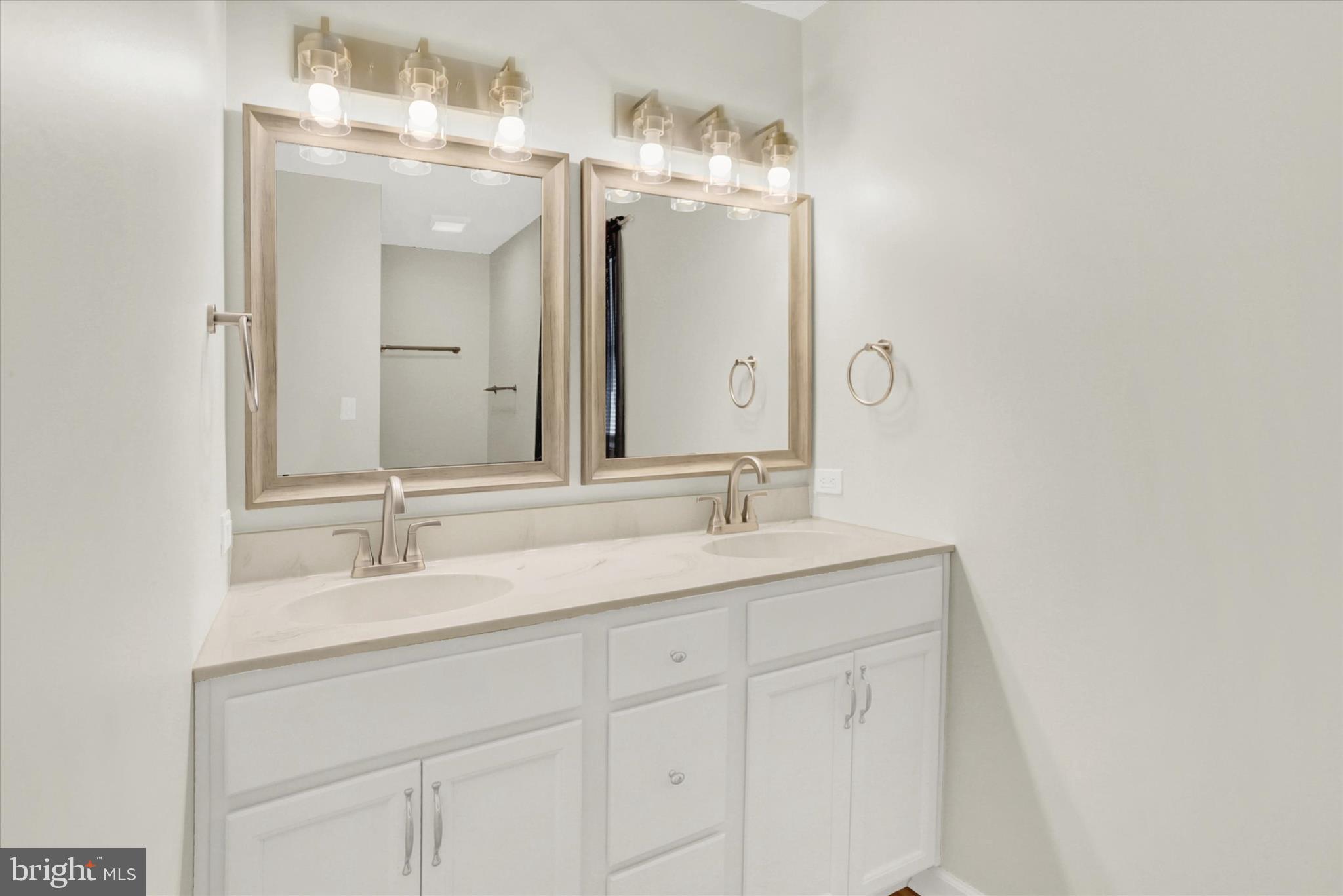 SPRINGVILLE POINT - Residential