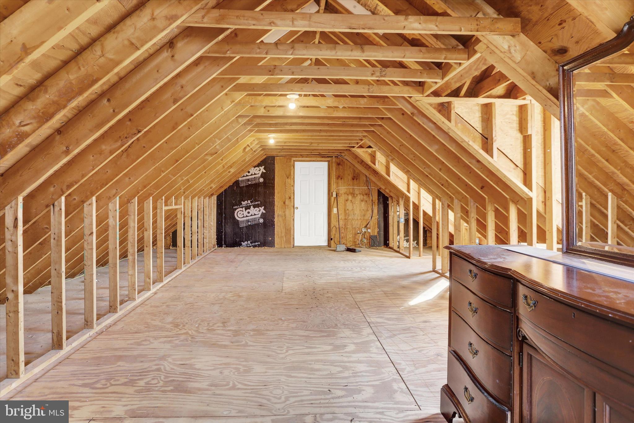 SPRINGVILLE POINT - Residential