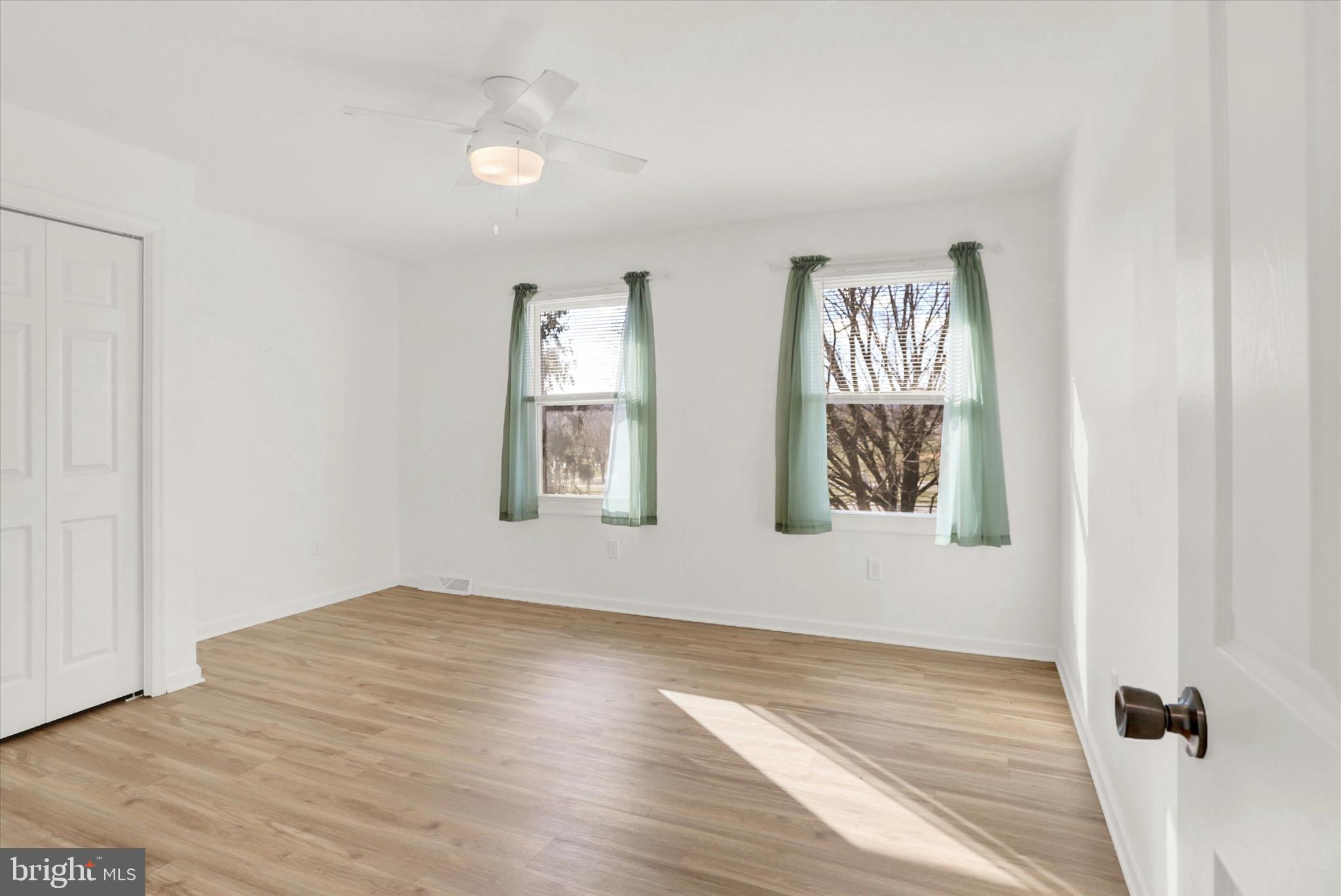 SPRINGVILLE POINT - Residential