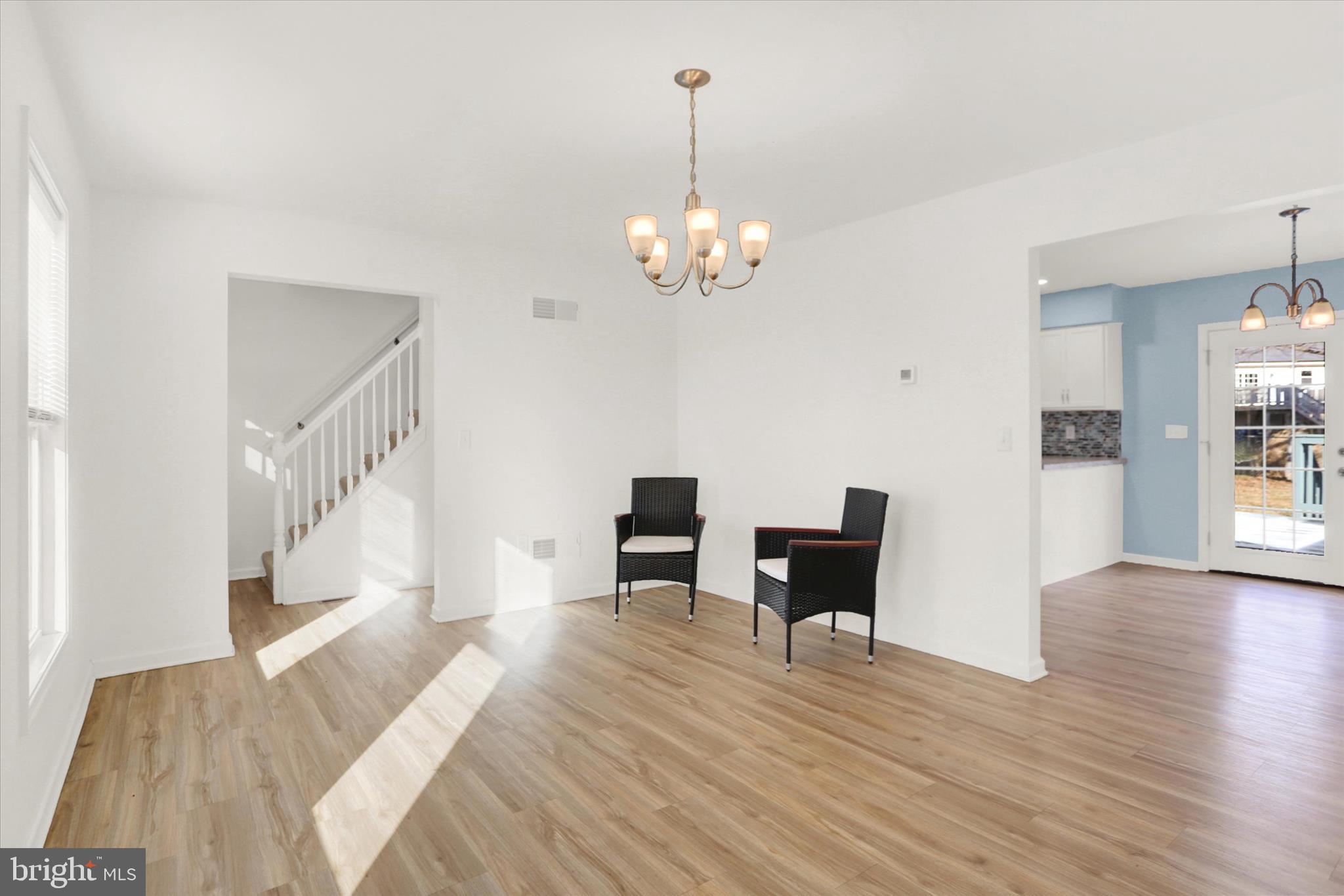 SPRINGVILLE POINT - Residential