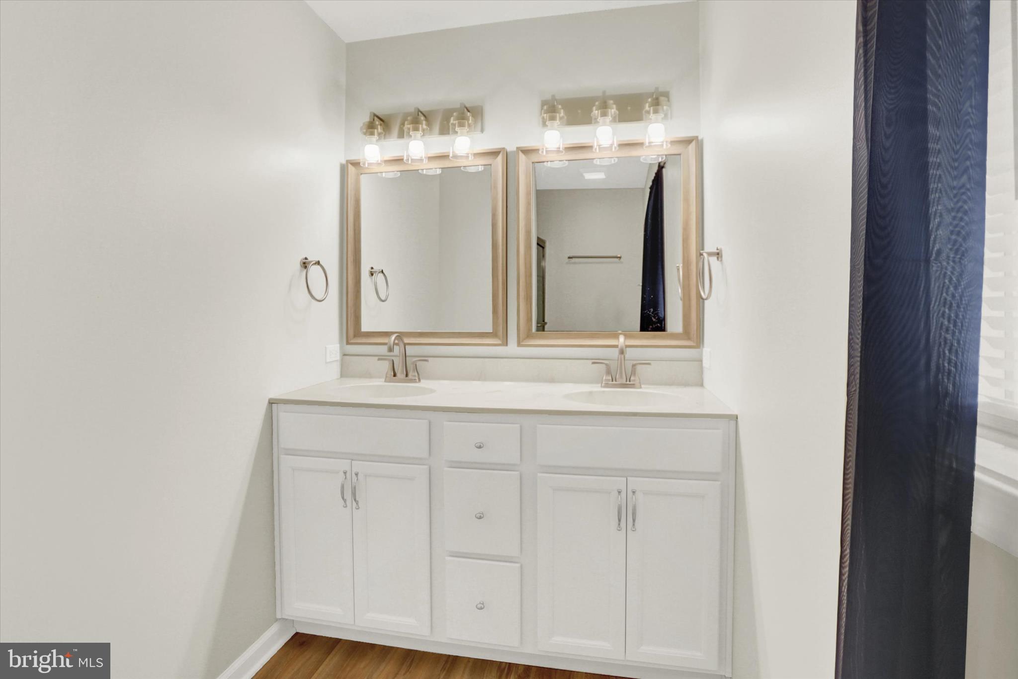 SPRINGVILLE POINT - Residential