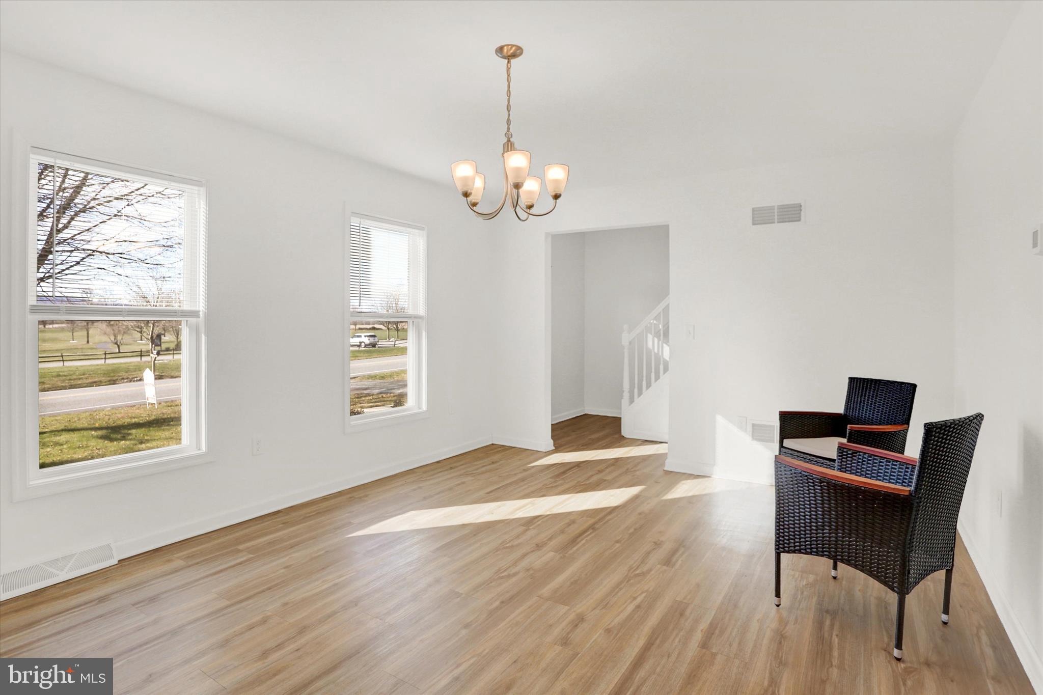 SPRINGVILLE POINT - Residential