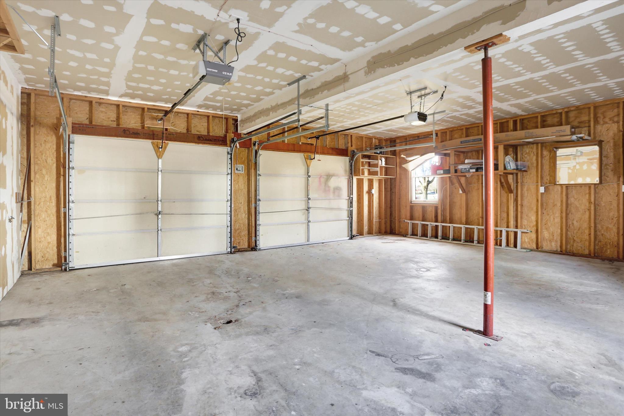 SPRINGVILLE POINT - Residential