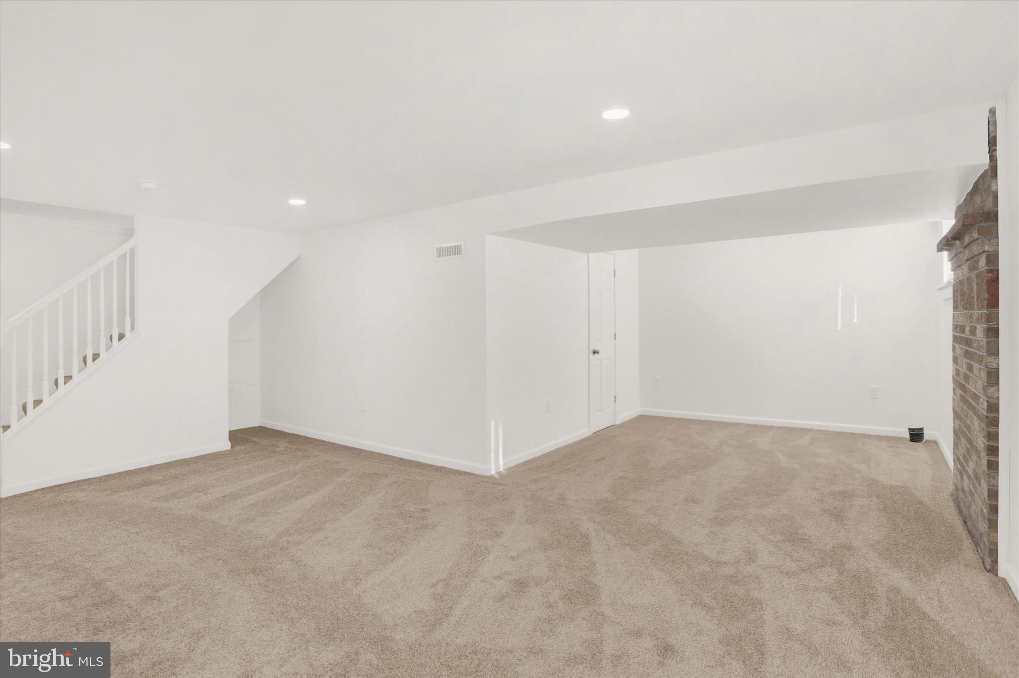 SPRINGVILLE POINT - Residential