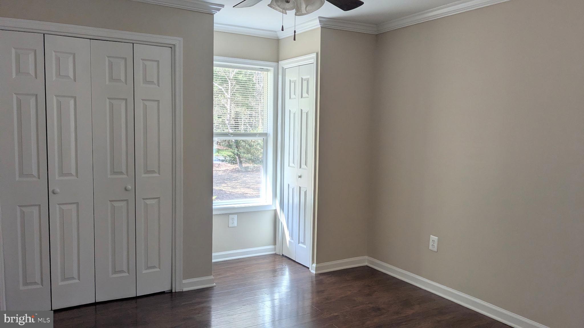 GOLDEN BEACH - Residential