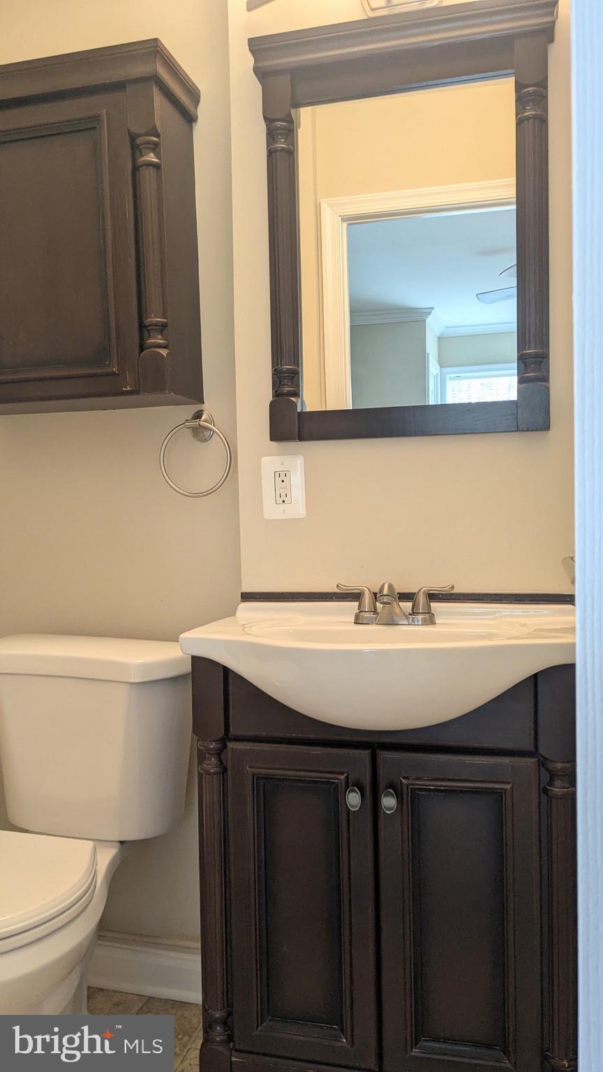 GOLDEN BEACH - Residential