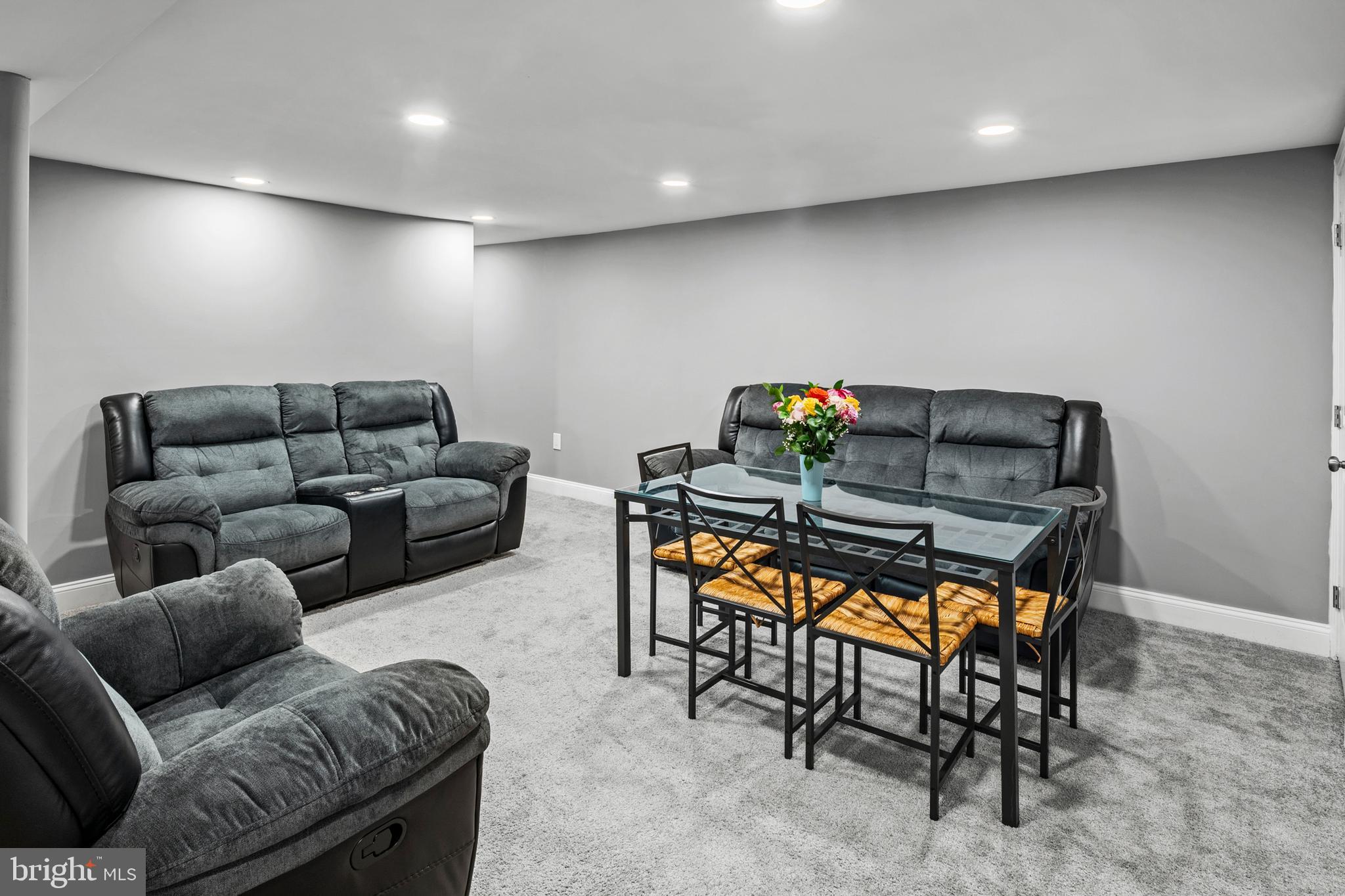 AMBERLY - Residential